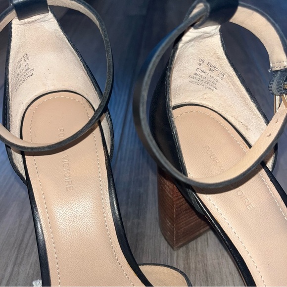 Pour la Victoire Havana Criss Cross Sandal Block Heel, Size 8 - Picture 4 of 8